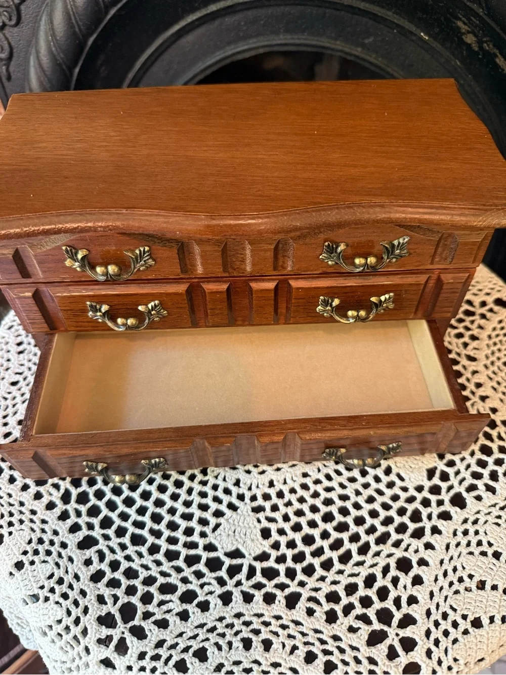 Montgomery Ward lovely vintage